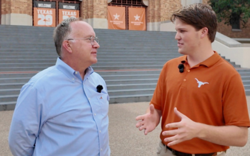 VP John Dalton and Hudson Thomas talking